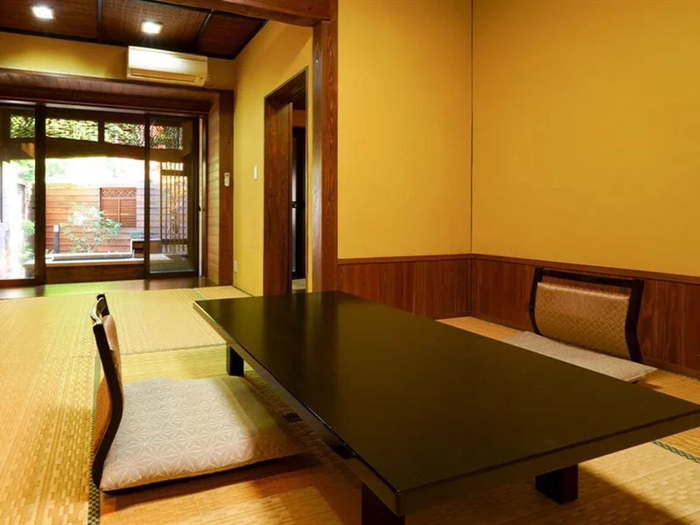 Ureshino Onsen Kujaku