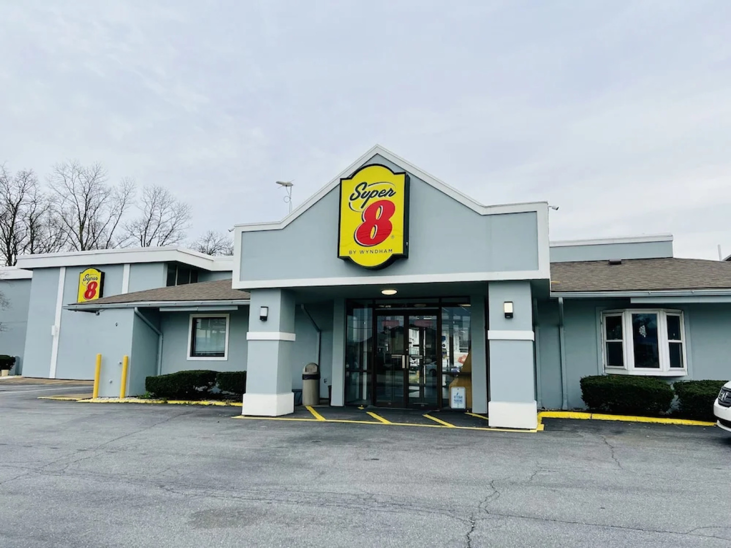 Super 8 Carlisle North