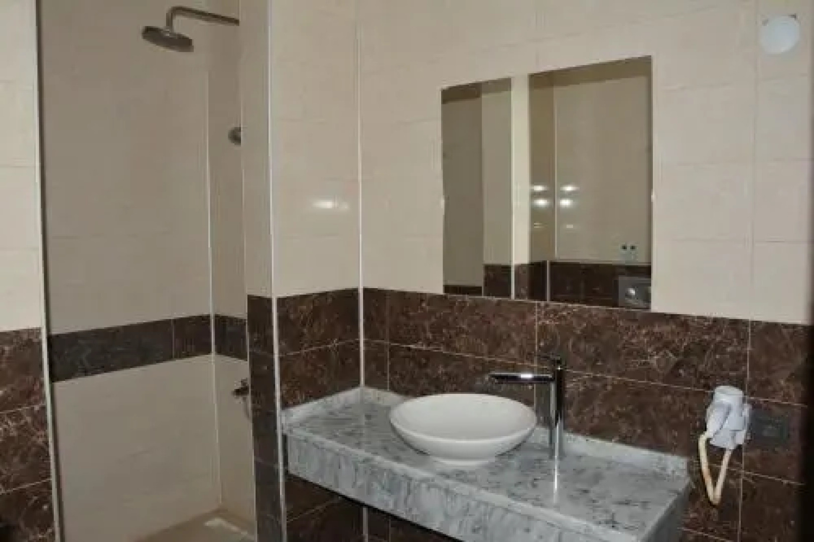 Mirava River Suites Hotel