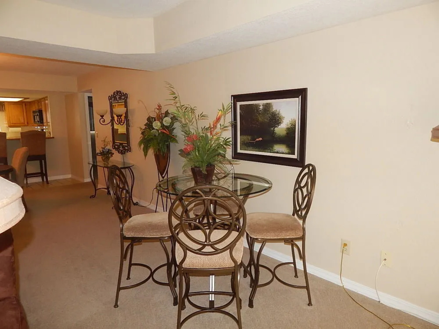 Four Seasons Racquet & Country Club