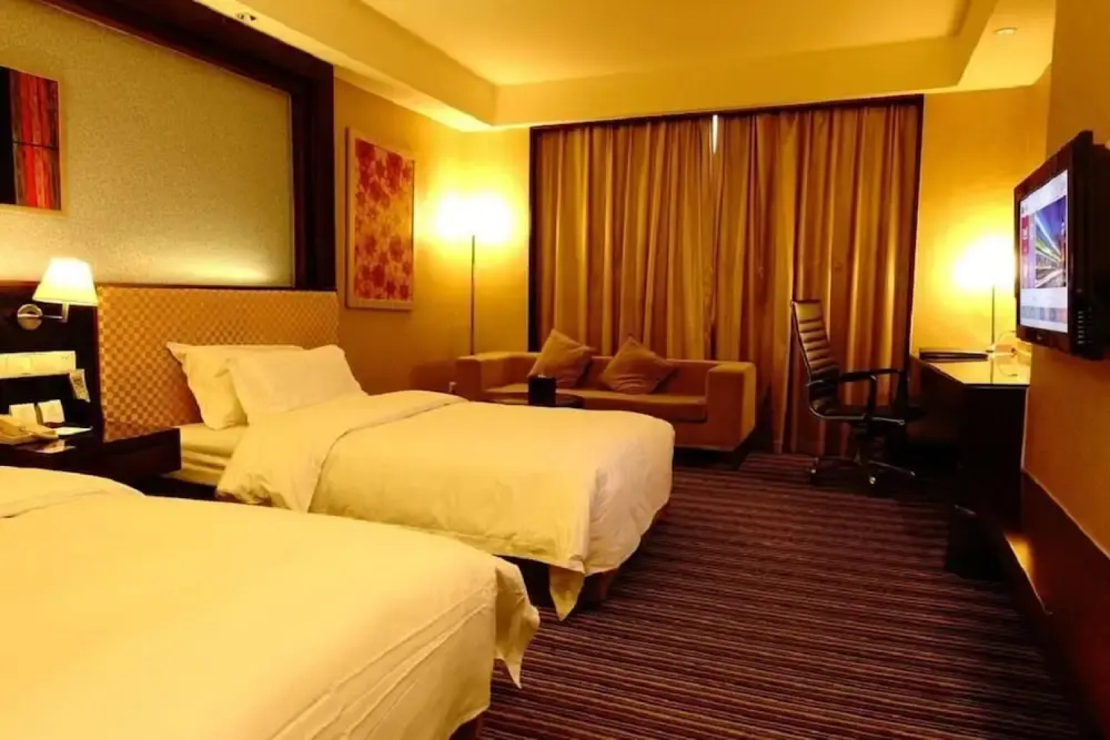 Jiaxing Leeden Hotel