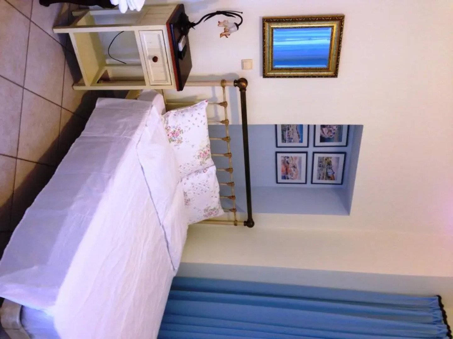 Antouanetta Apartments