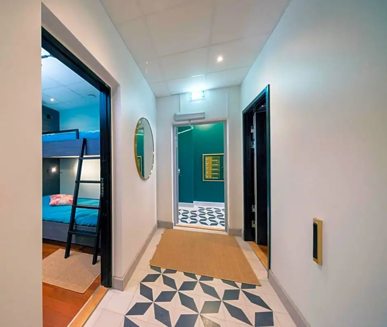 Staykvick Boutique Hostel