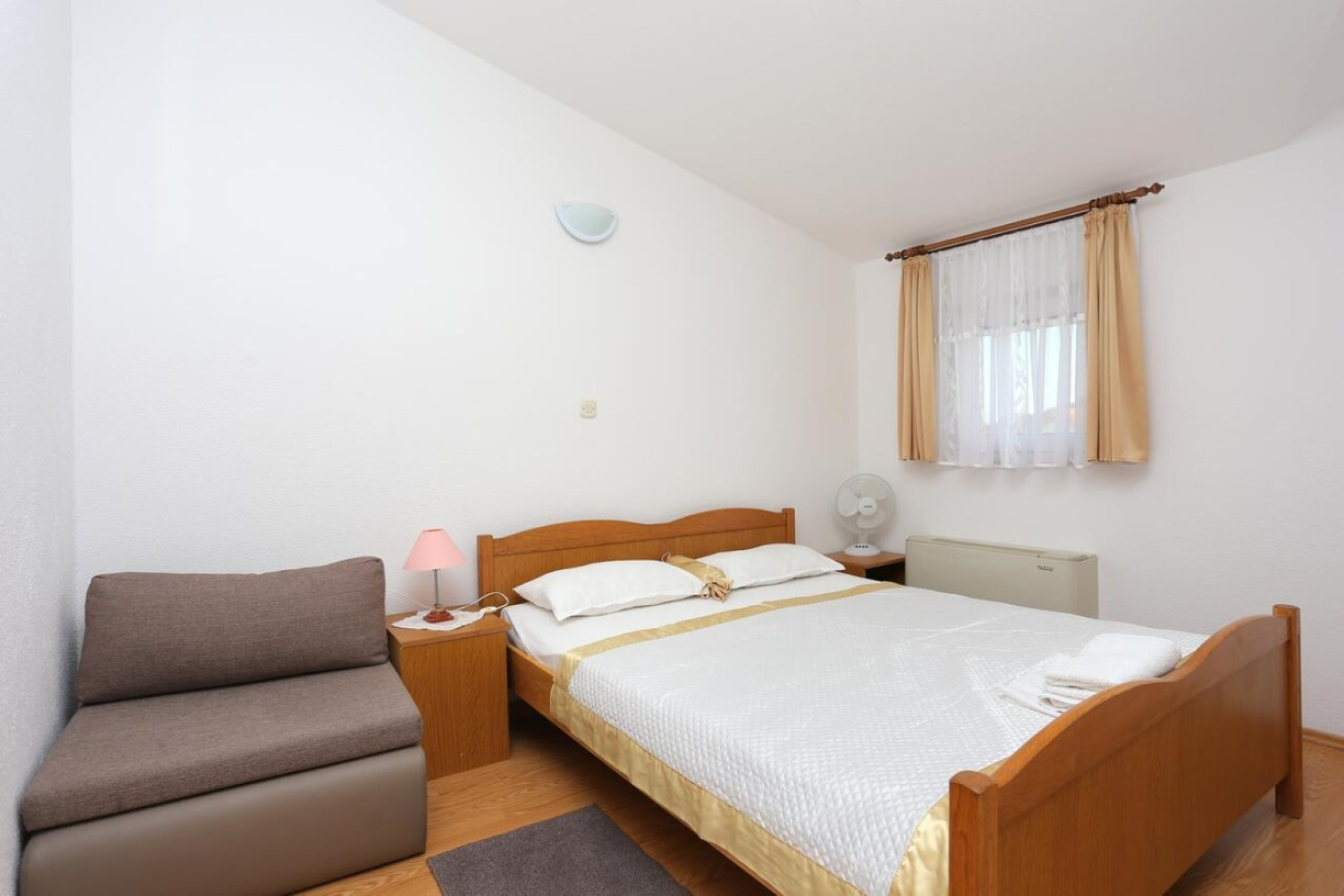 Studio apartment Lias 2 - with restaurant: SA8 Rogoznica, Riviera Sibenik