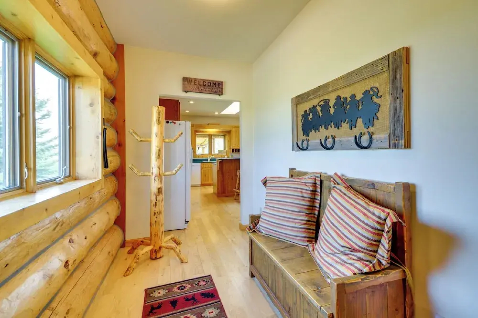 Roberts A-frame Log Cabin Near Red Lodge Mountain!