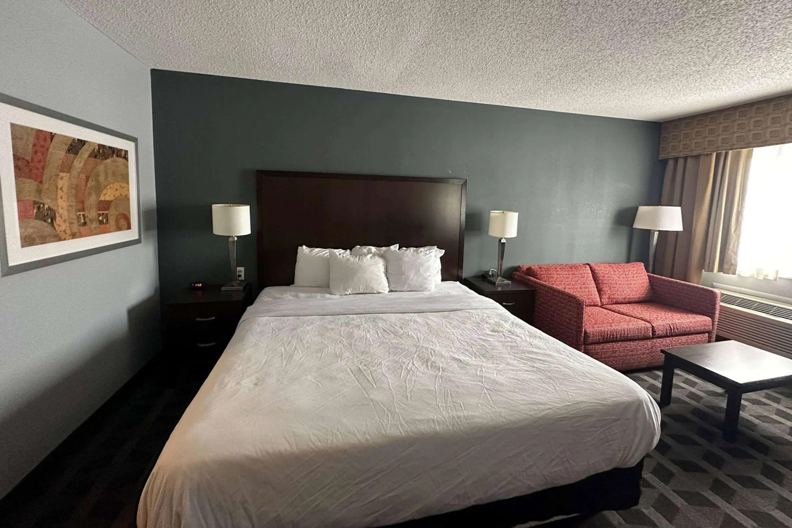 Baymont by Wyndham Flint Airport North