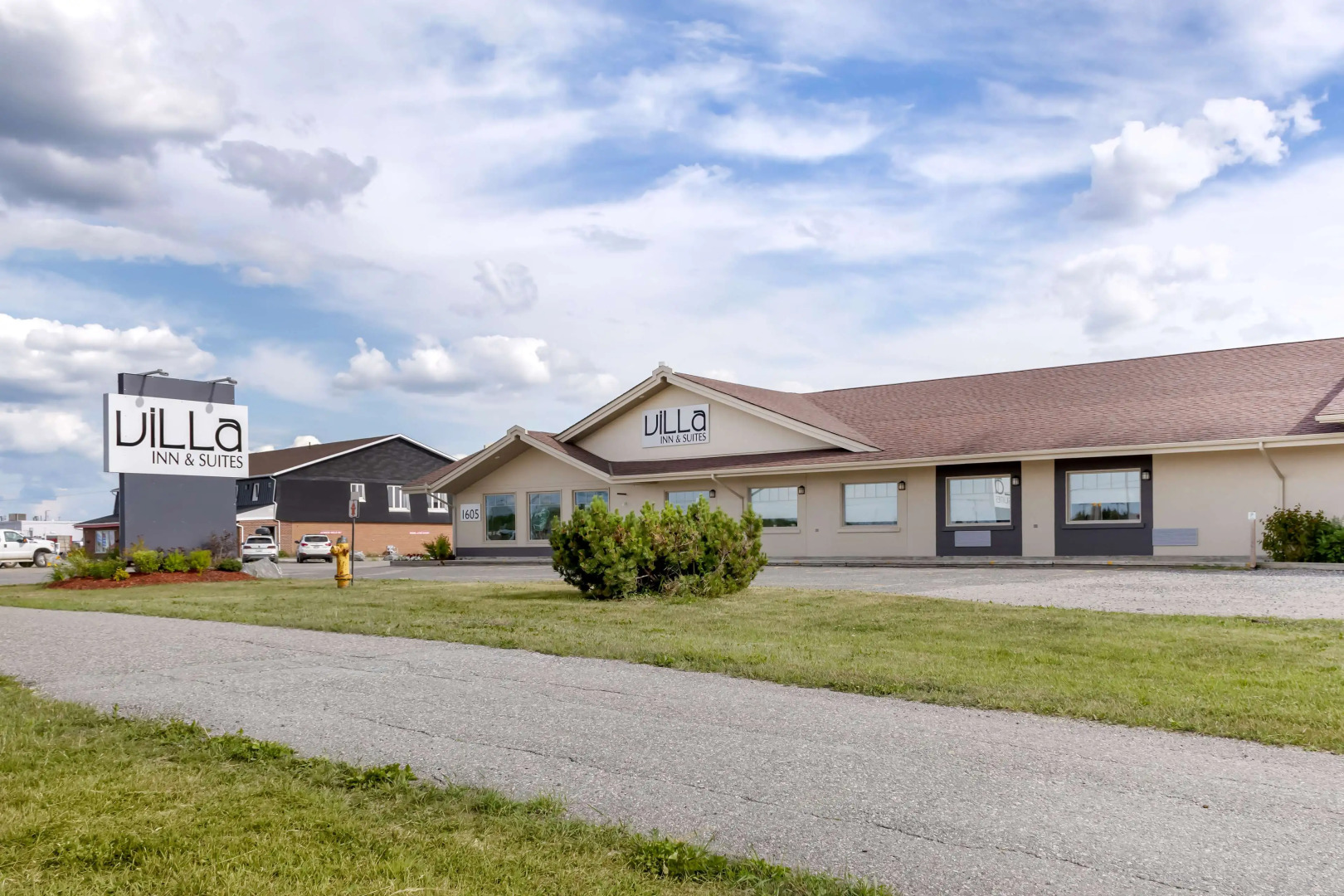 Villa Inn & Suites, SureStay Collection by Best Western