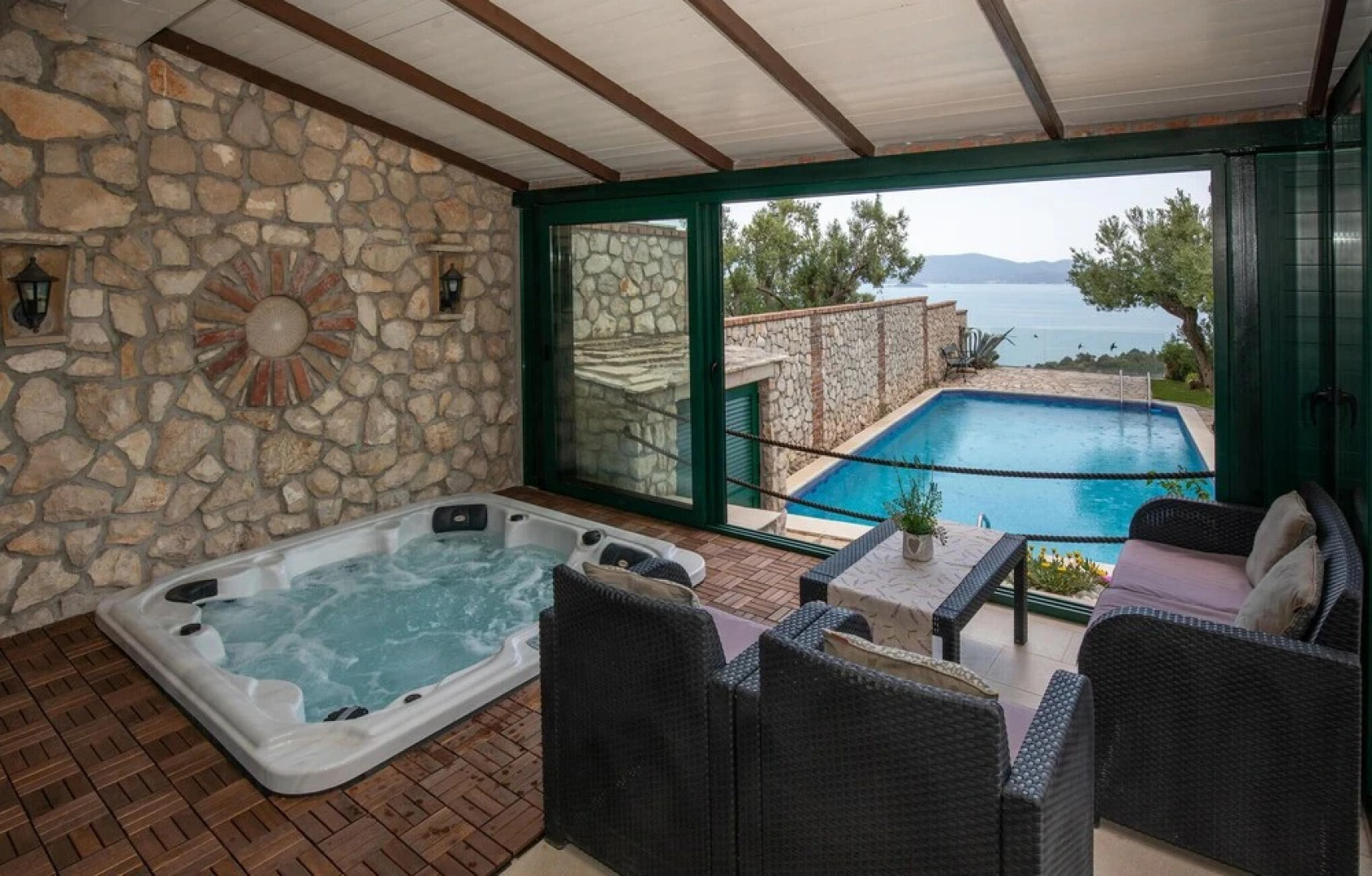 Awesome Home in Klek With Wifi and 4 Bedrooms