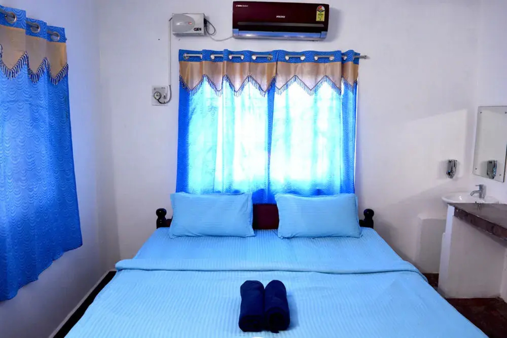 Vedanta Wake Up! Pondicherry - Auroville Beach