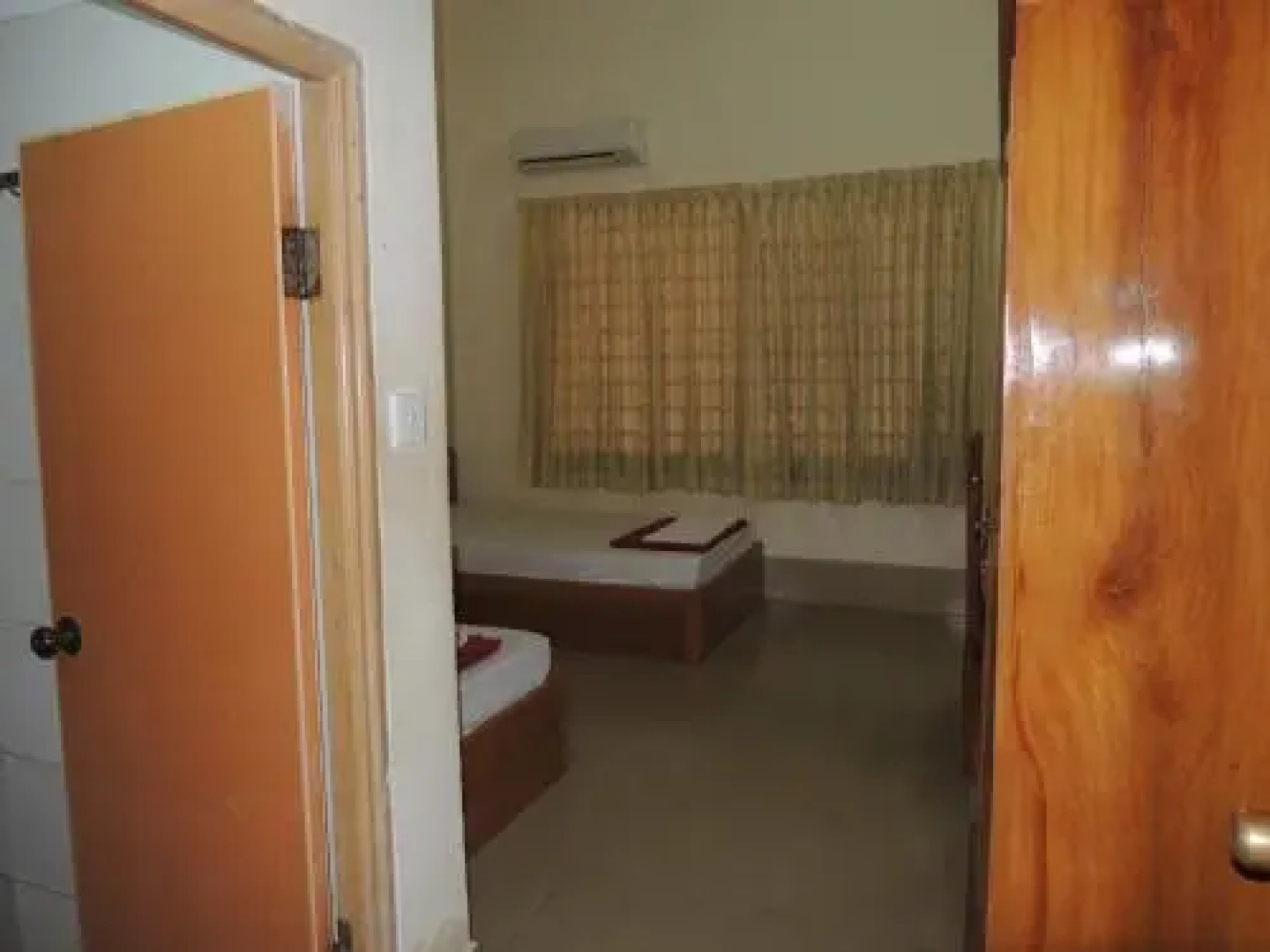 Roeung Loeung Mittapheap Restaurant & Hotel