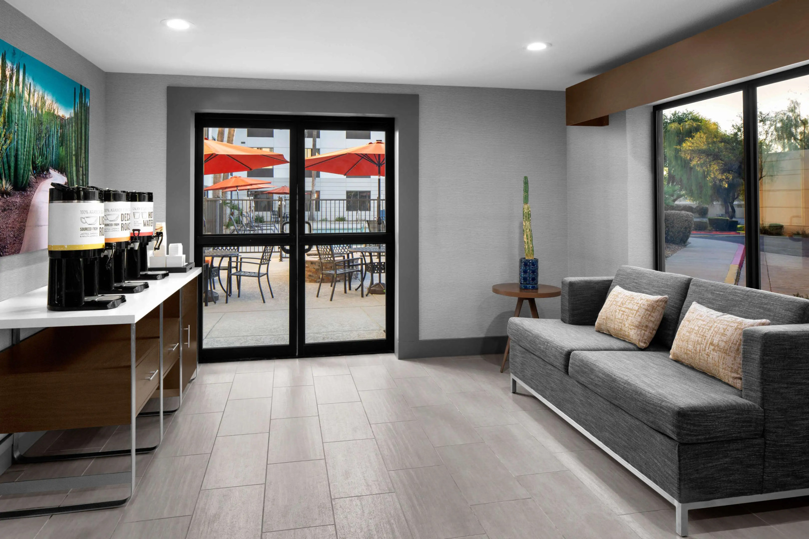 Hampton Inn Phoenix-Biltmore