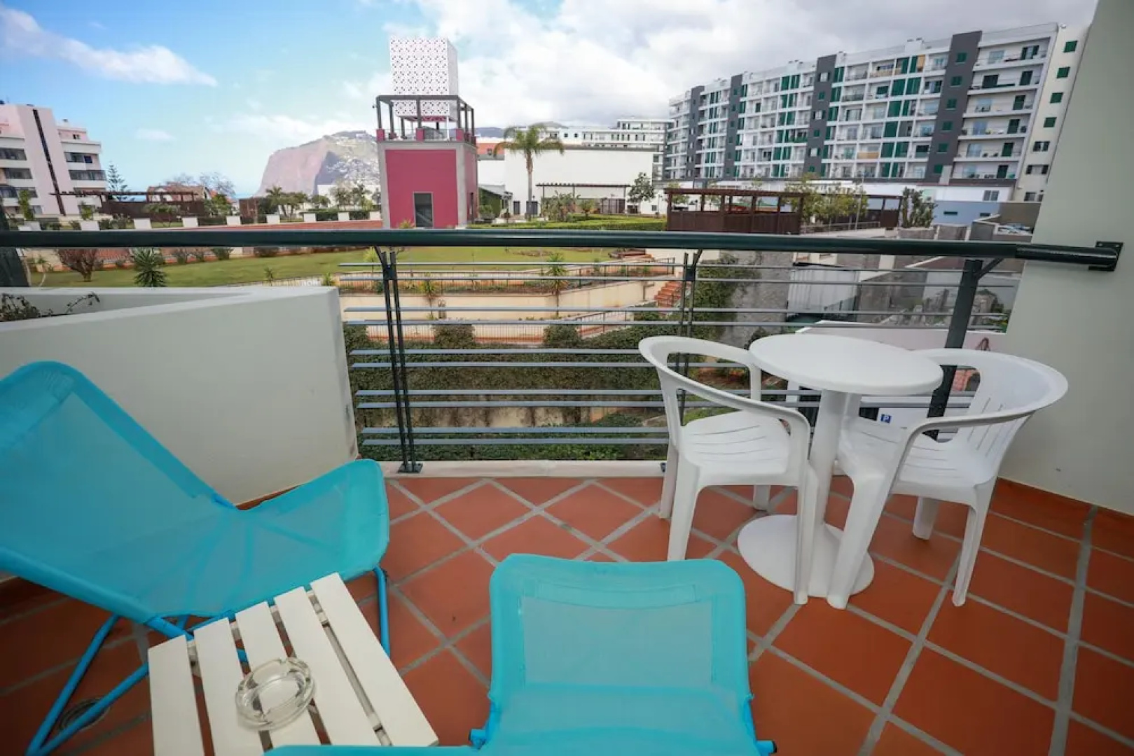 Forum Apartment