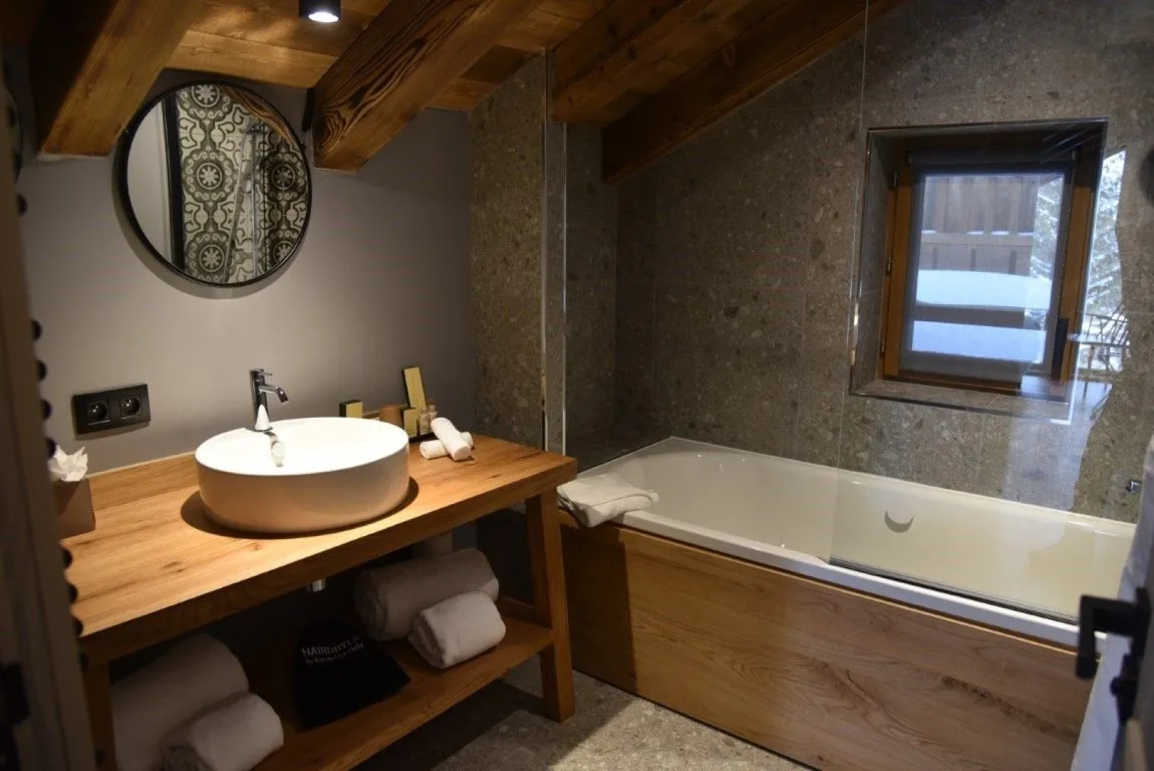 Hotel MONT-BLANC VAL D'ISERE