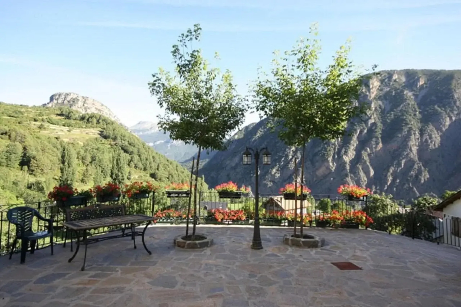 Apartamentos Miguelo, C.B