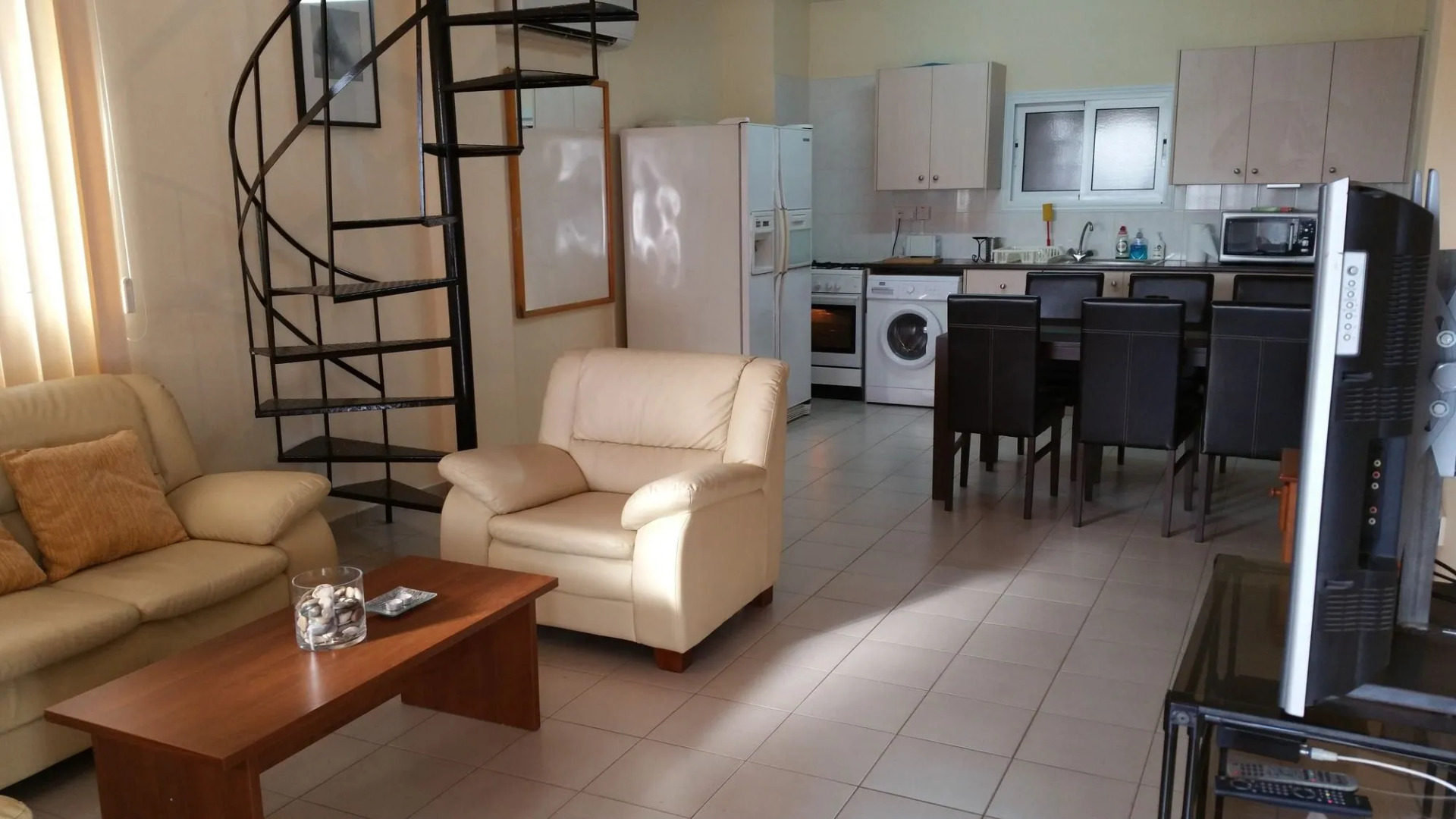 Marisa Hotel Apartments