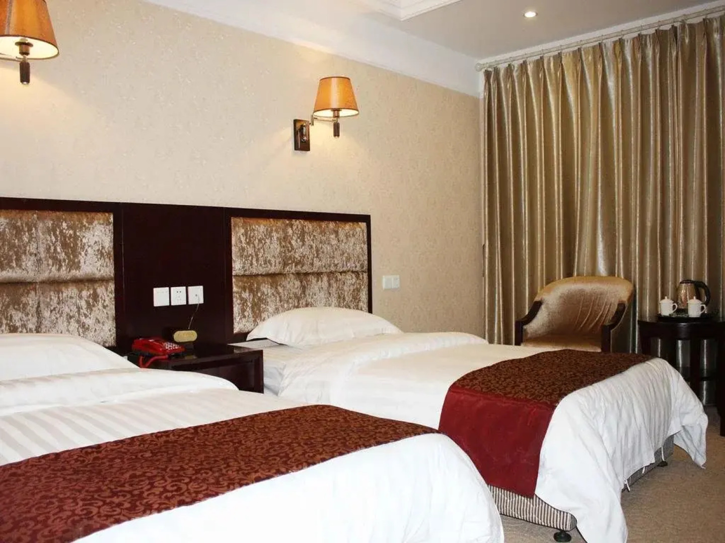 Jingang Pearl Business Hotel