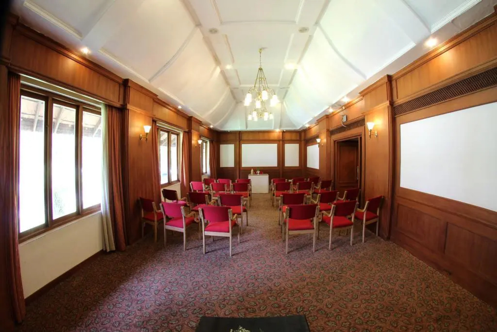 Bolgatty Palace & Island Resort