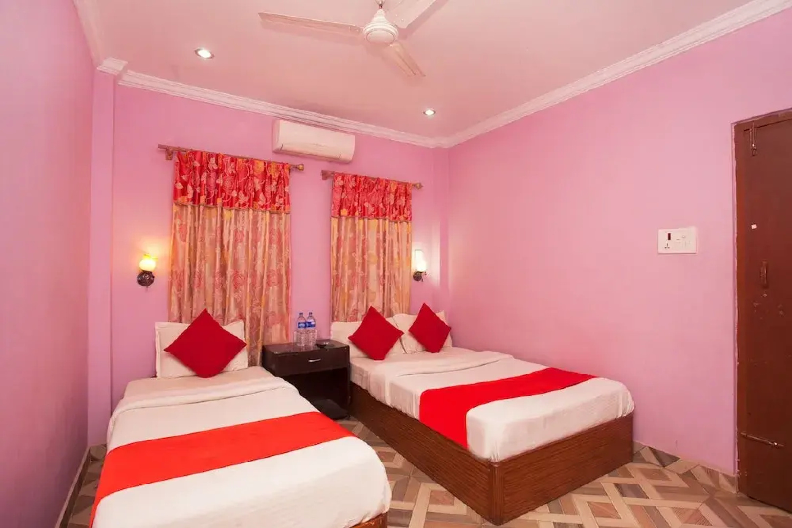 SPOT ON 528 Hotel Gautam Buddha