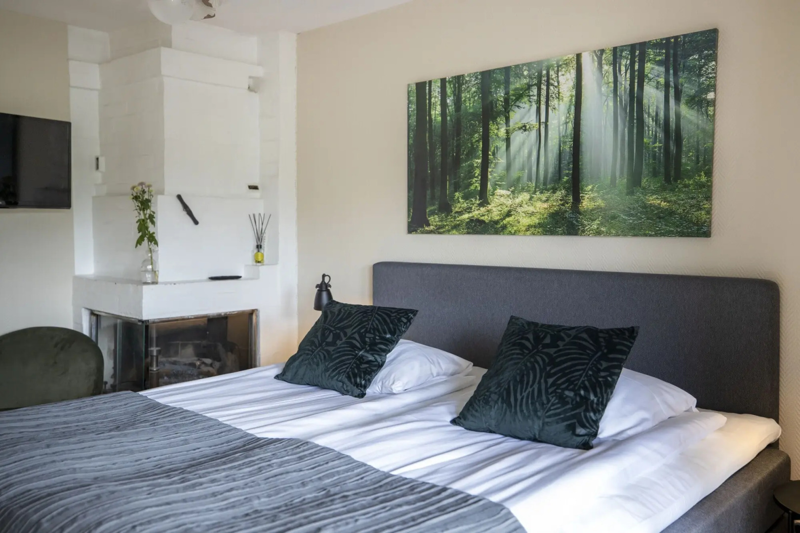 Treetop Spa Hangout & Hotel