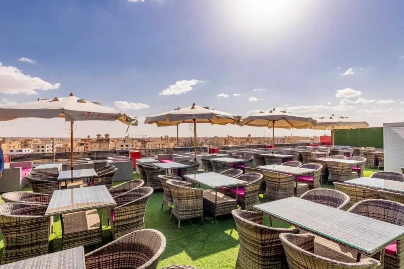 Royal Day Plaza Hotel