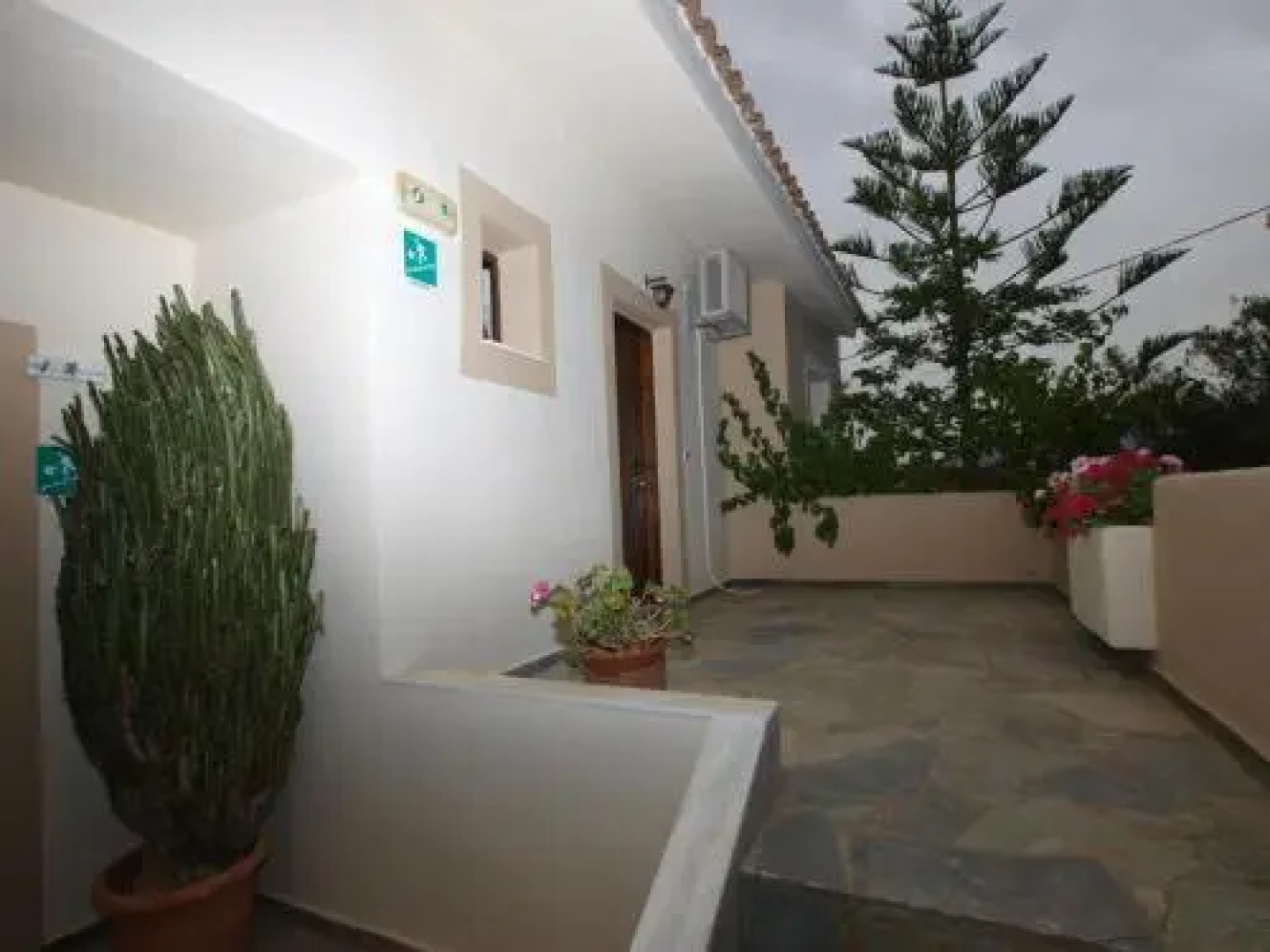 Asterion Apartments