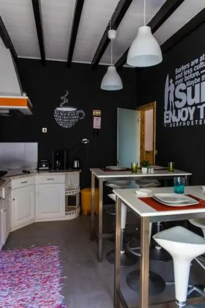 Pura Vida Beach Hostel