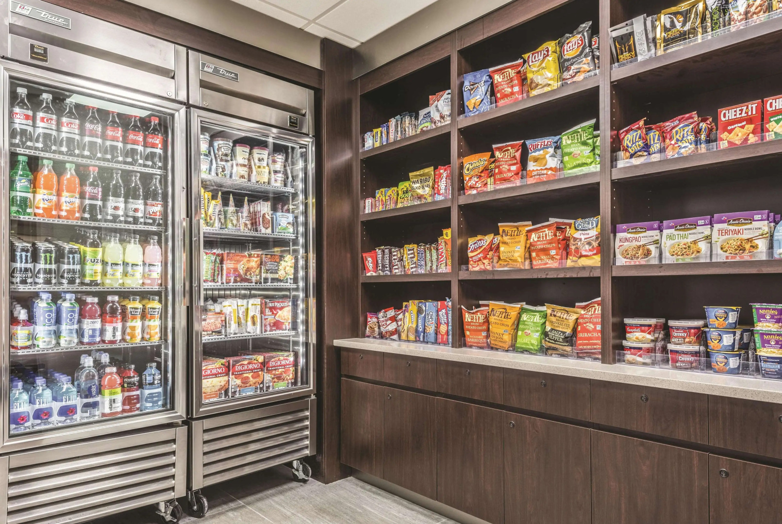 La Quinta Inn & Suites by Wyndham Orlando Lake Mary