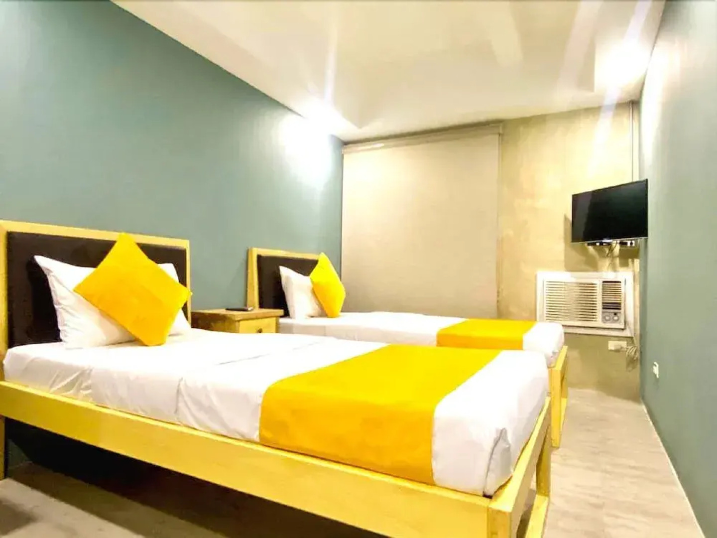 Mikos Suites By Mikos Residences