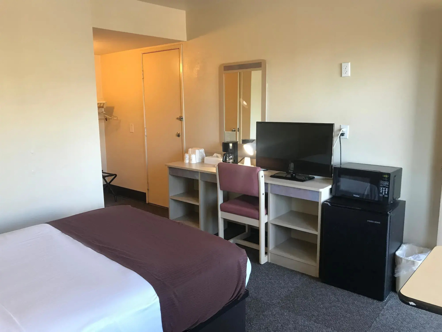Americas Best Value Inn Lake City