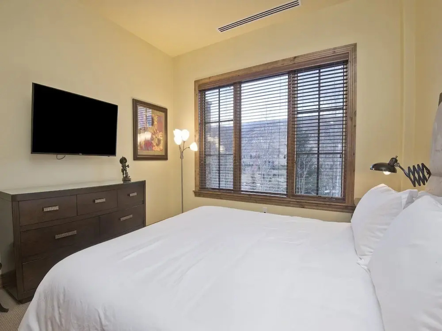 Beaver Creek Landing Condo 202