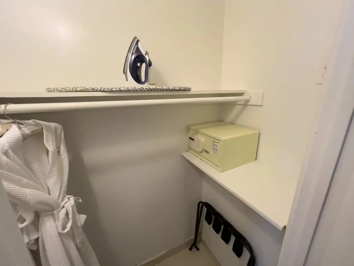 Majestic Hotel South Beach