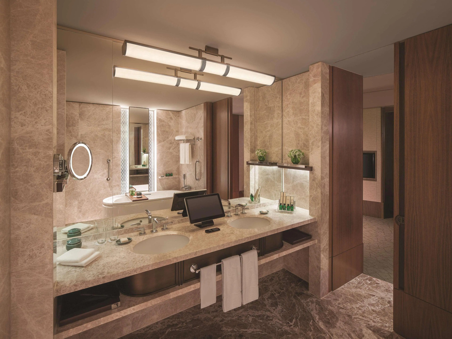 Shangri-La Far Eastern, Taipei