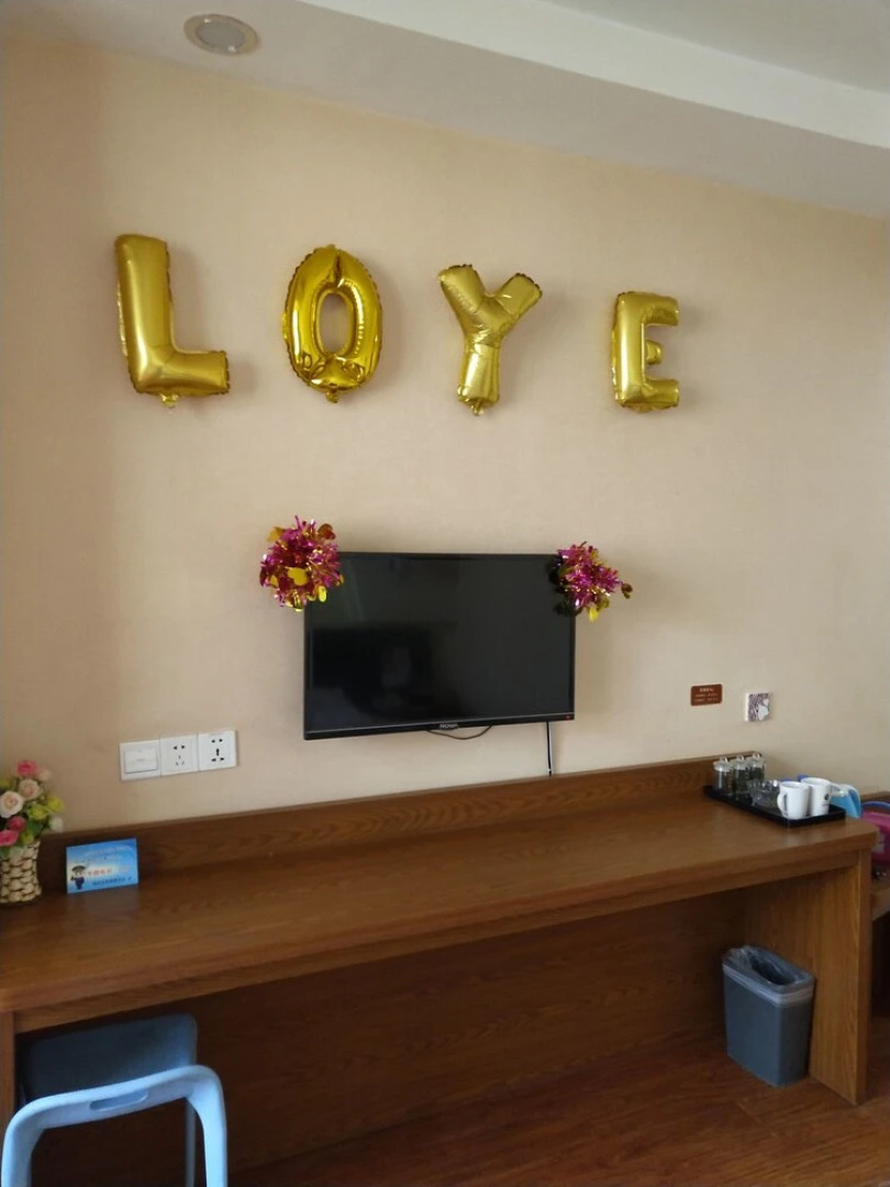 East Queen Hotel Zhong Shan Road