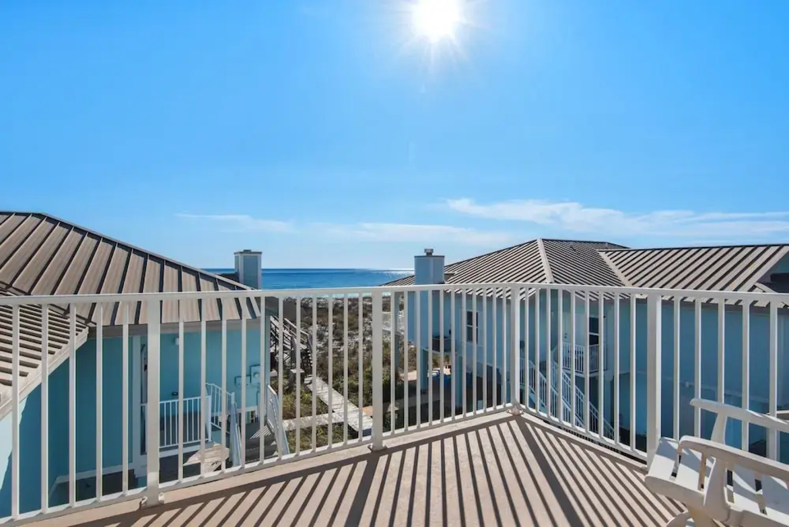 Portside S "beauty And The Beach" 3 Bedroom Townhouse by RedAwning