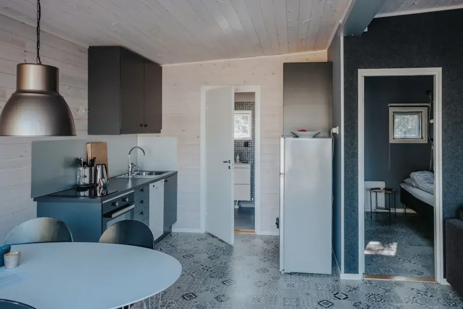 Mavens Kustnära Stugor