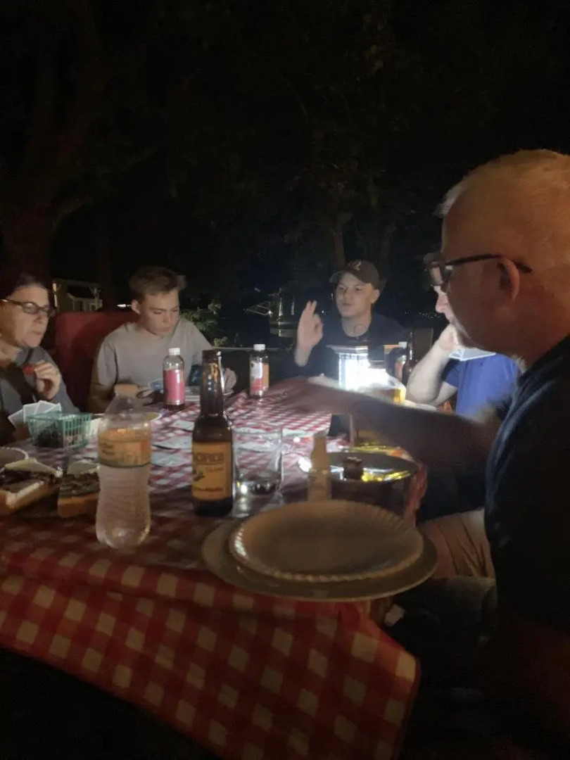 The Pines Inn and Cottages