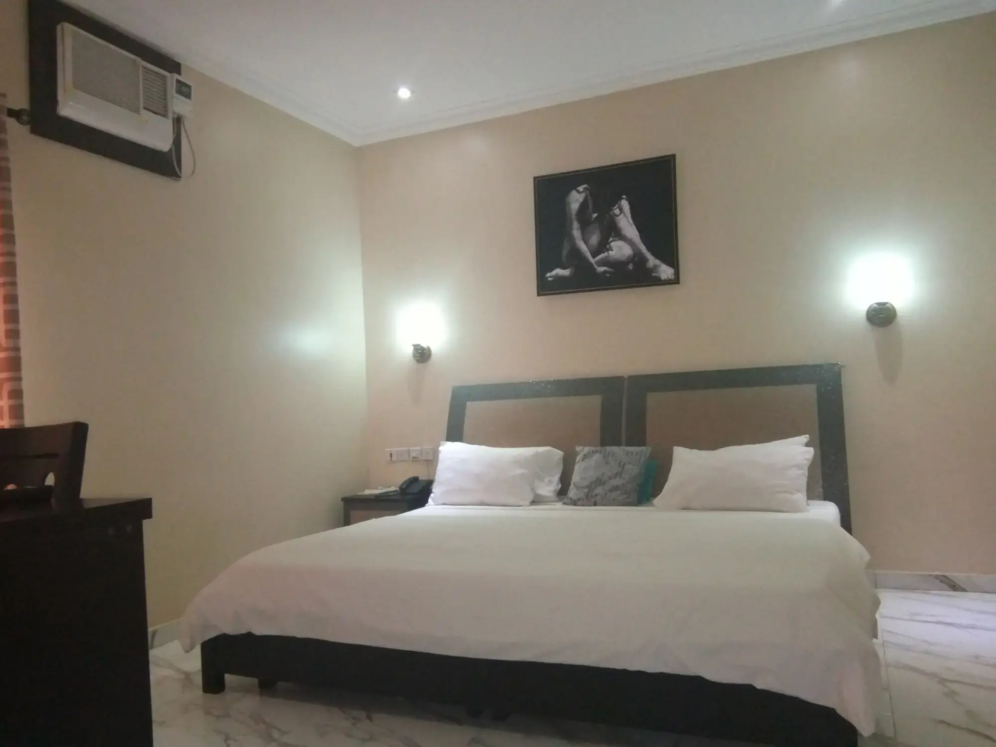 Allen Suites