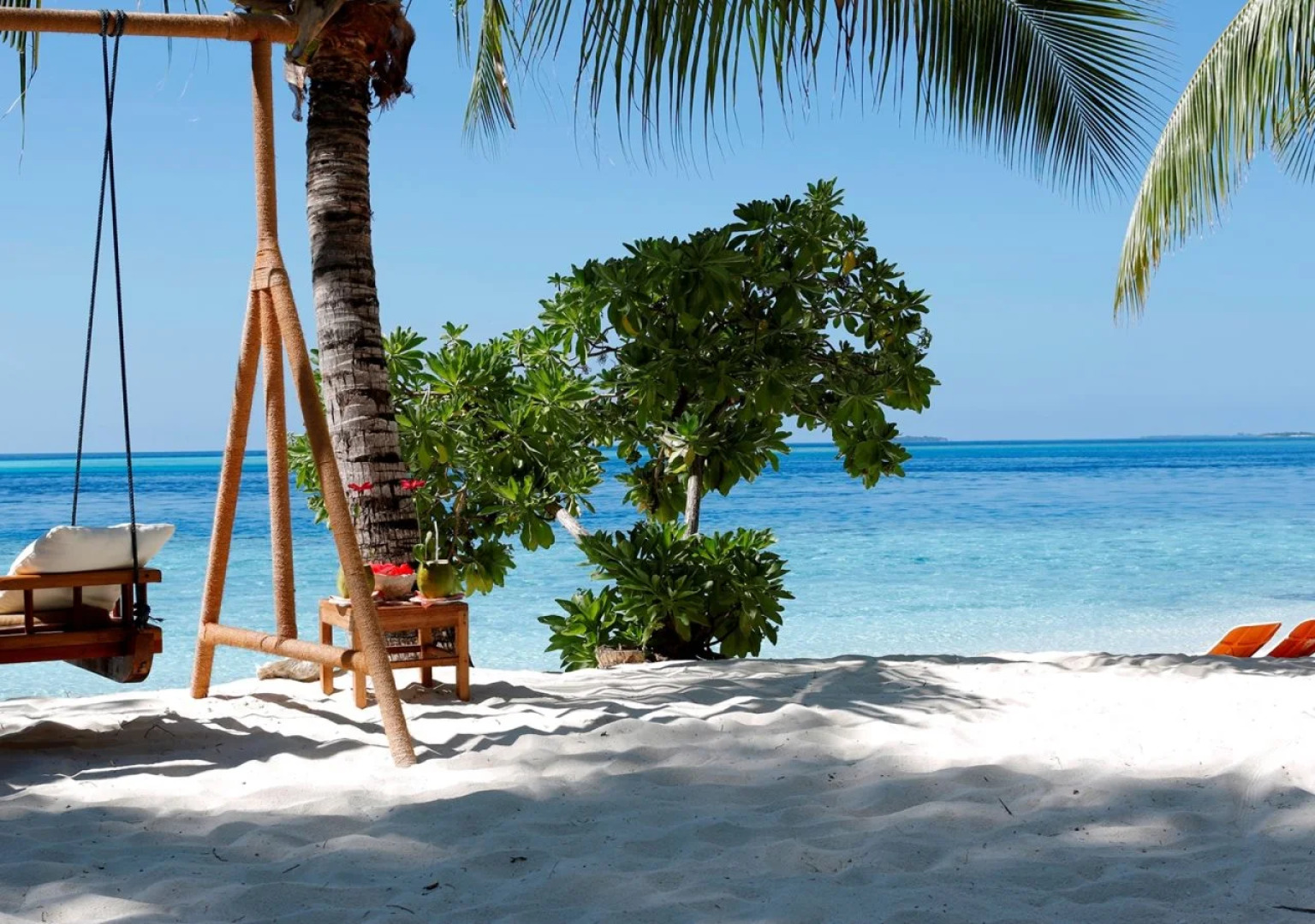 Nika Island Resort & Spa