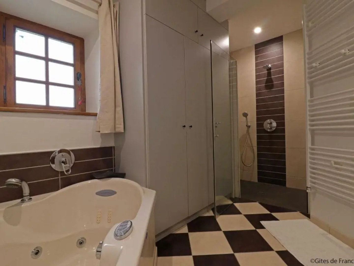 Gîte Ceaucé, 6 pièces, 15 personnes - FR-1-497-142