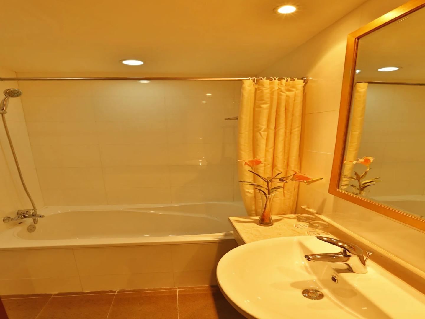 Rayfont Downtown Hotel Shanghai (Xuhui)