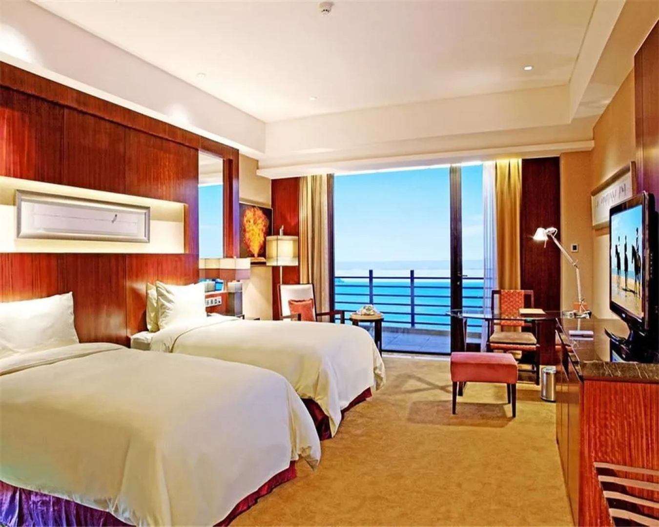 Gold Time Hotel