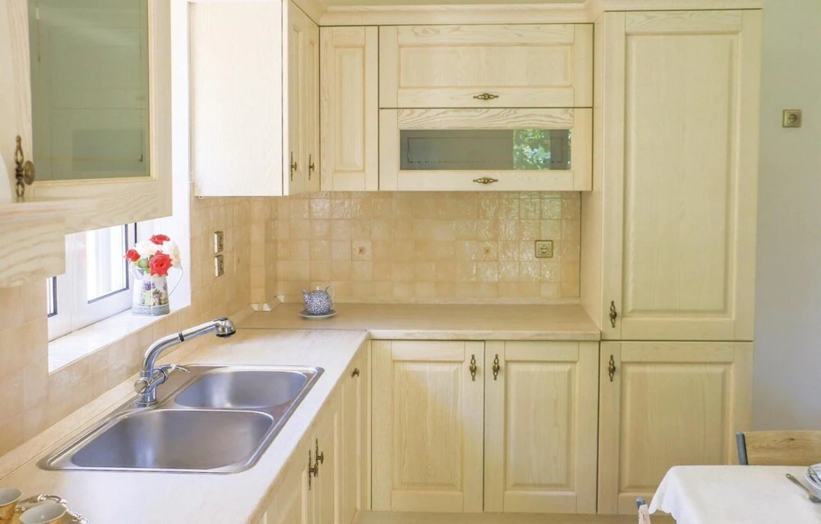 Stunning Home in Diakopto With Wifi and 4 Bedrooms