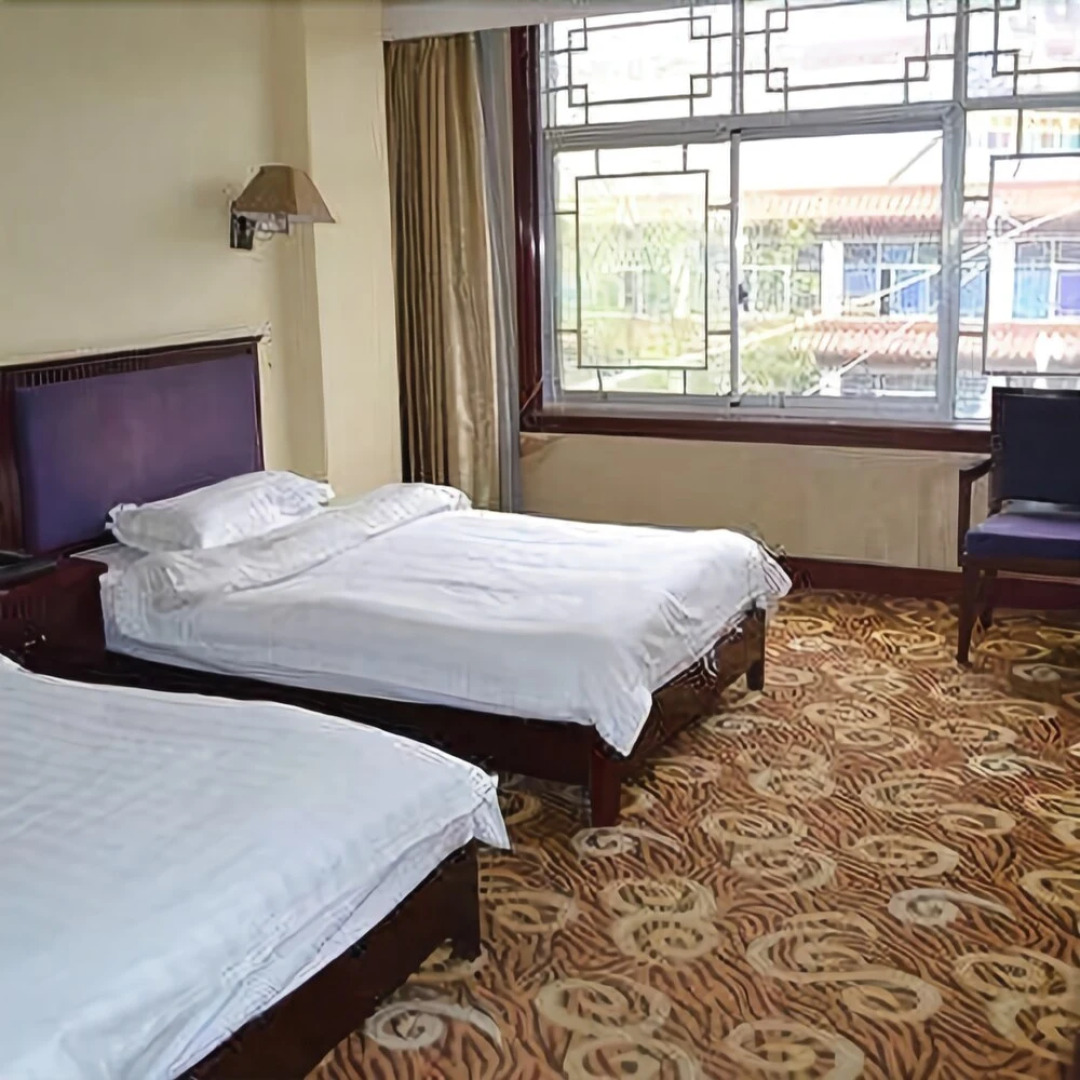 Tibet Sho Lotus Flower Hotel