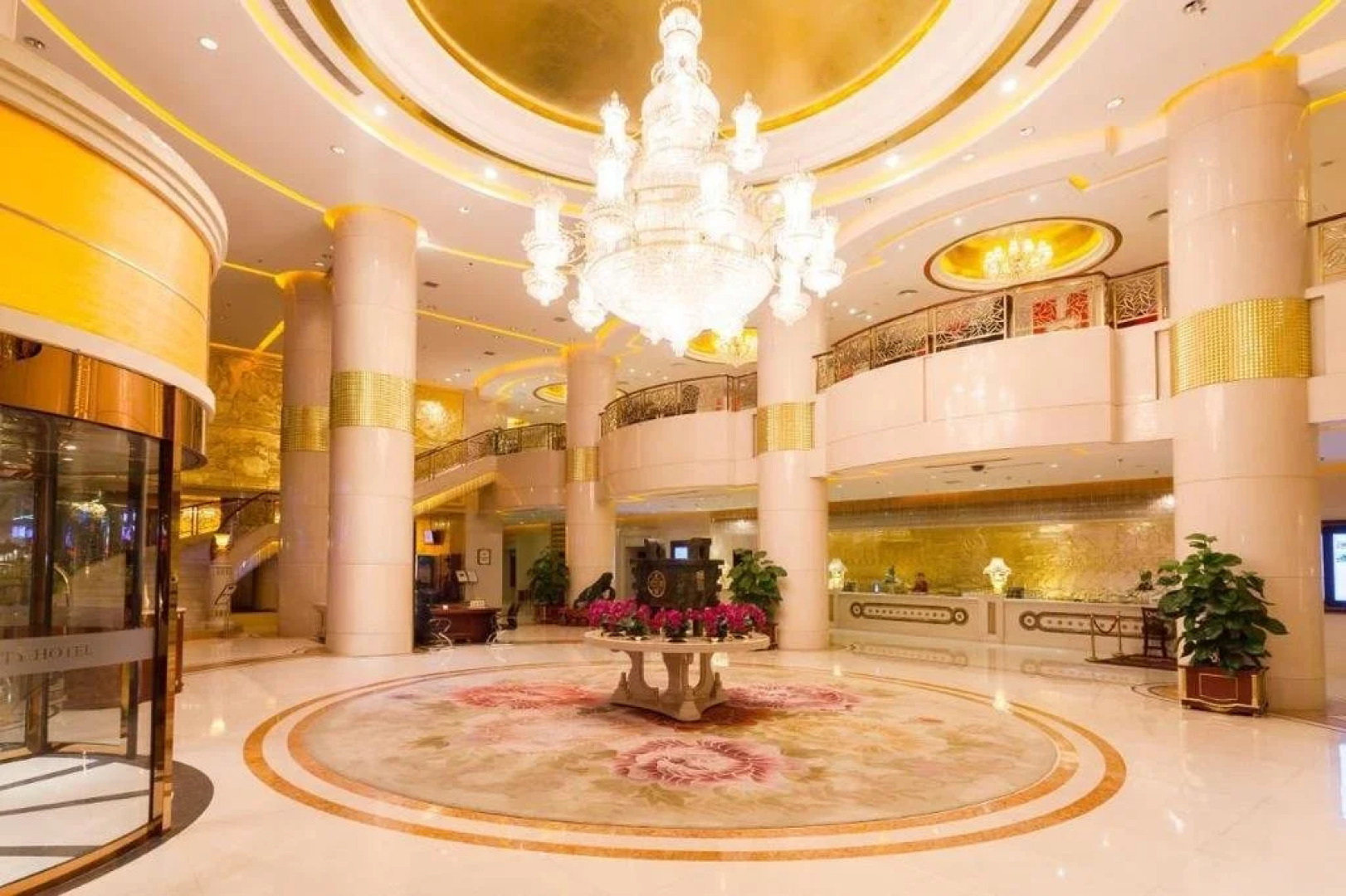 Share International Hotel Xiangfan