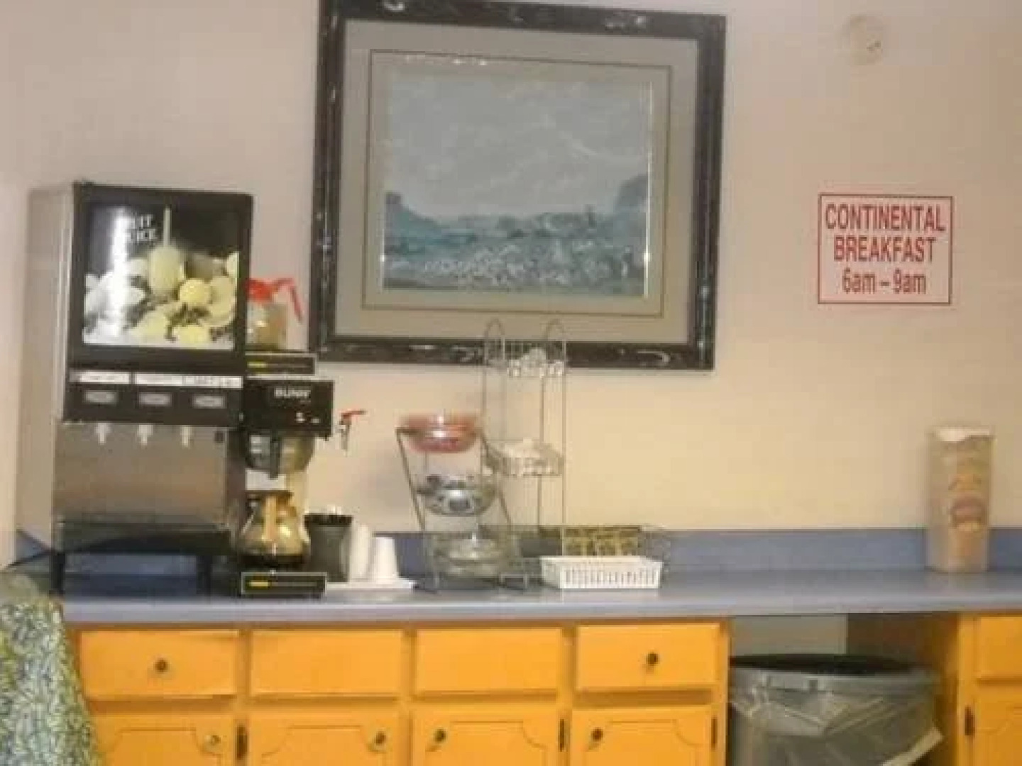 Ashburn Inn & RV Park