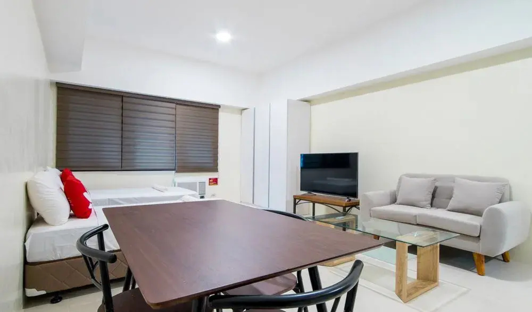 ZEN Home at Icon Plaza BGC