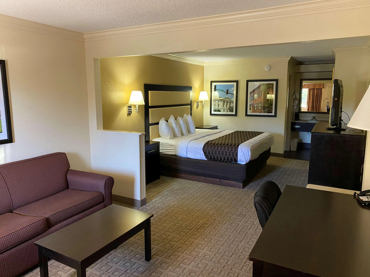Best Western Inn & Suites