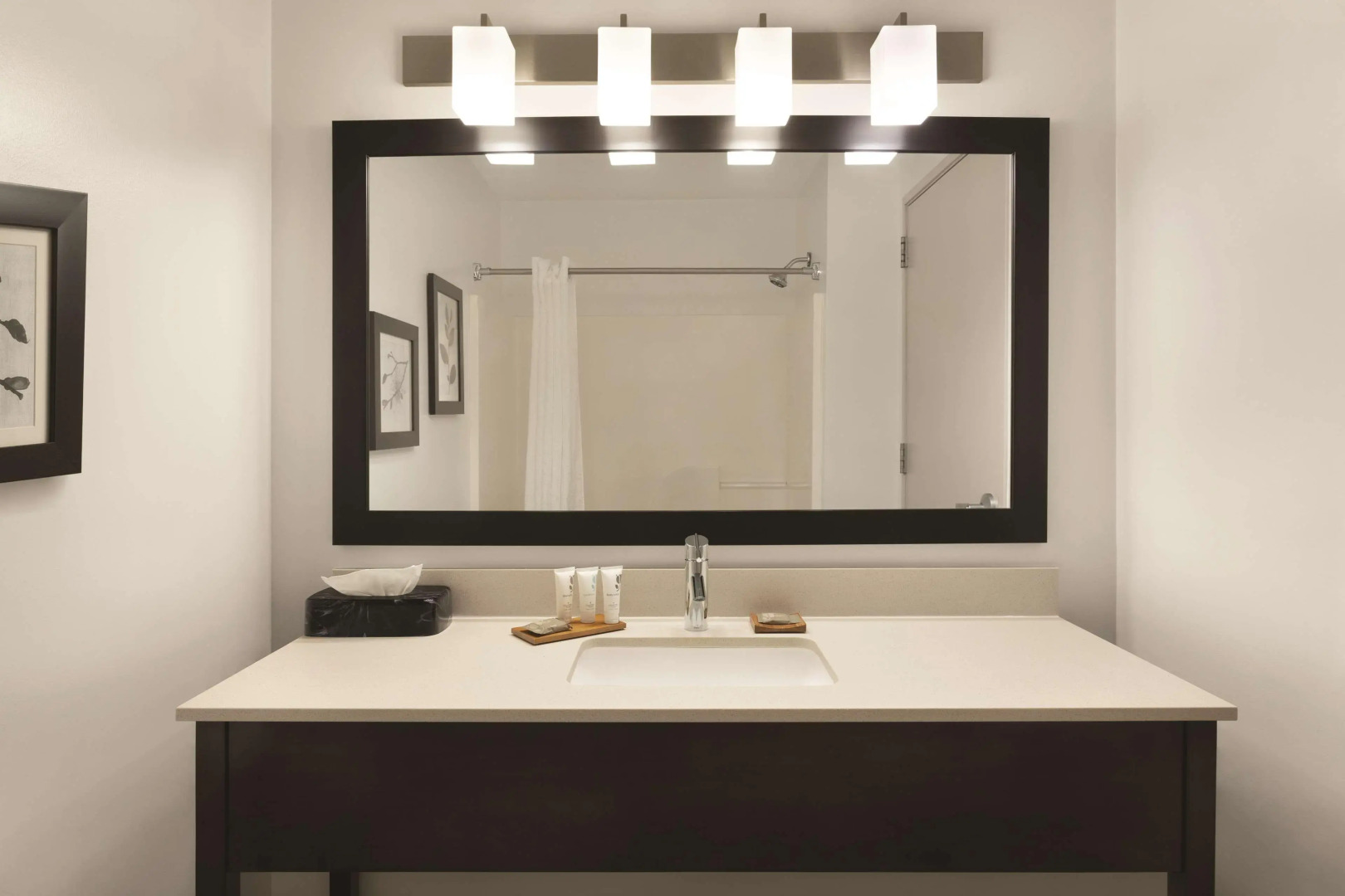 Country Inn & Suites by Radisson, St. Charles Historic District