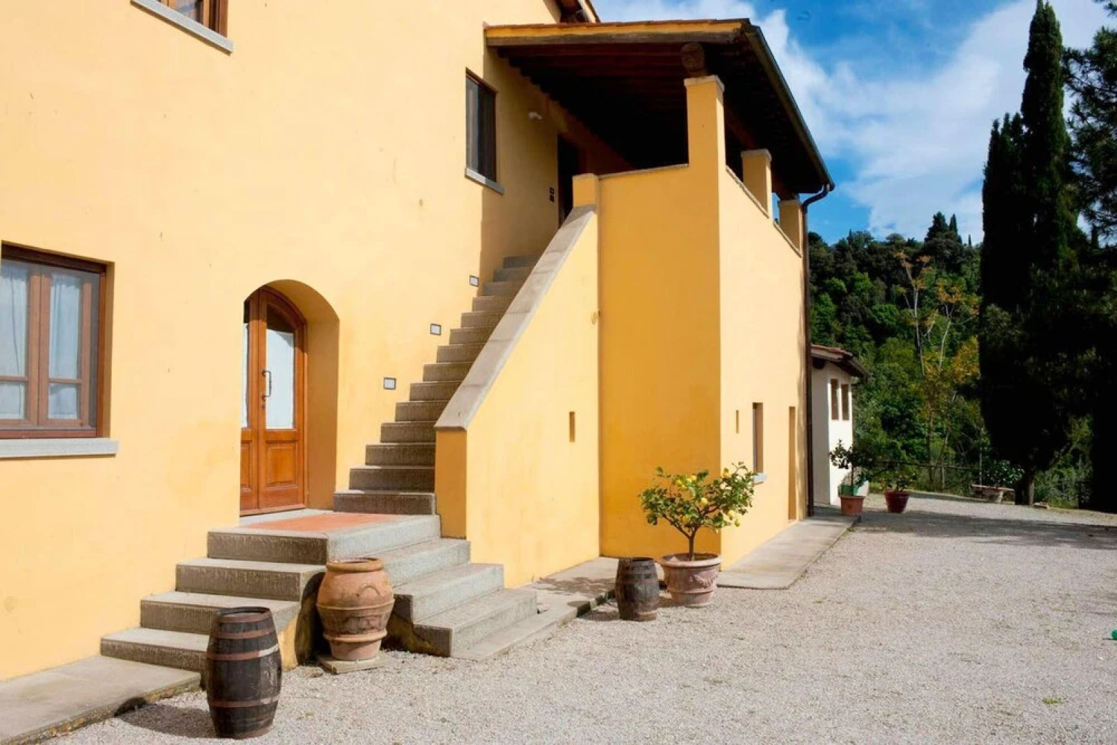 Apartment with One Bedroom in Castelfranco Piandiscò, with Shared Pool