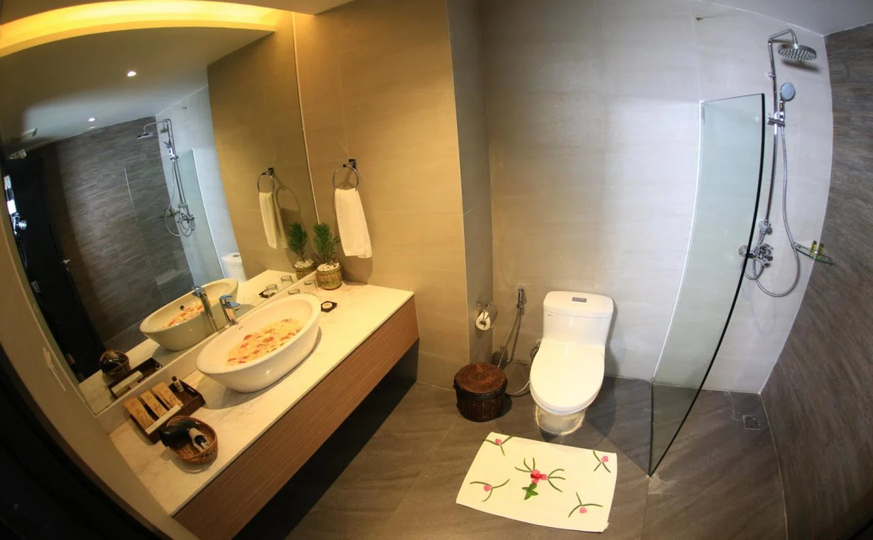 Hotel SS Aung Ban